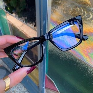 Quay Desi Perkins blue light glasses